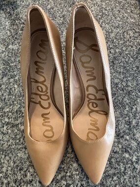 Sam Edelman Tan Pointed-Toe Leather Pumps